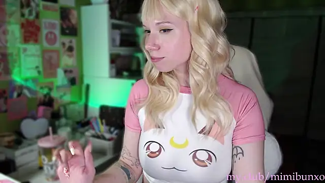 Chat +18 de mimibunxo ao vivo