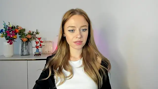 cindyLuvx Chat XXX in diretta