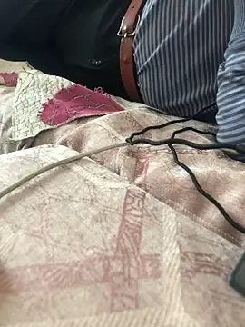 yaocaobi8 在線直播表演