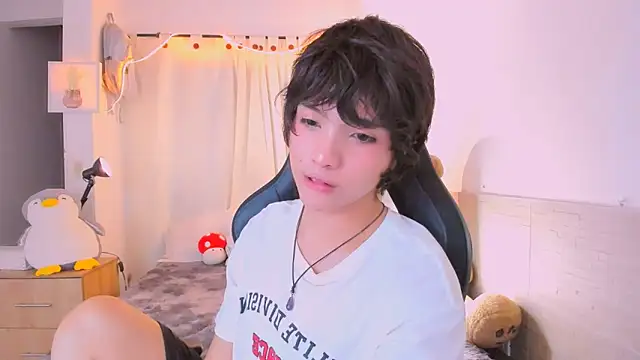 Chat +18 de Sweet_Allan ao vivo