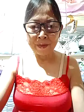 Sky-rain98 即時 XXX 聊天