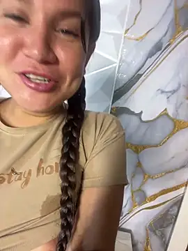 EylaSydneyのライブXXXチャット