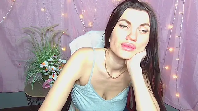 Czat XXX na żywo – MilaLoona