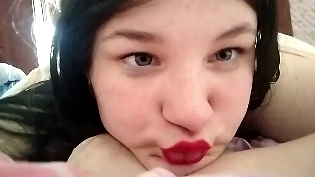 BeatriceMolands Chat XXX in diretta