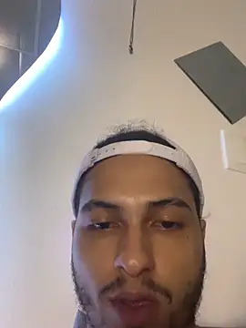 XXX chat uživo modela Kris_Khalifa69