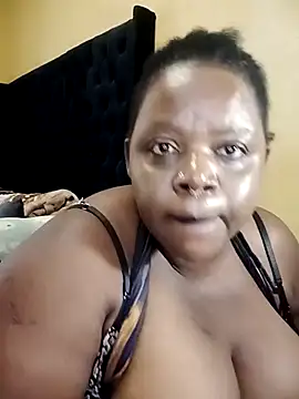 freakycoco81 即時 XXX 聊天