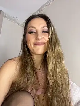 Chat +18 de Alyxra ao vivo