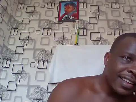 Chumba_001 Adlı Modelin Web Kamerası Şovu