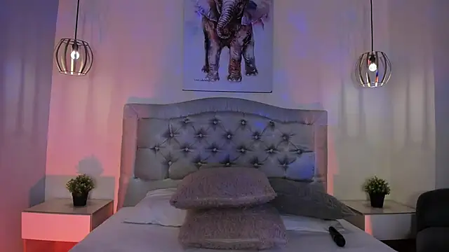 XXX chat uživo modela ayshel__