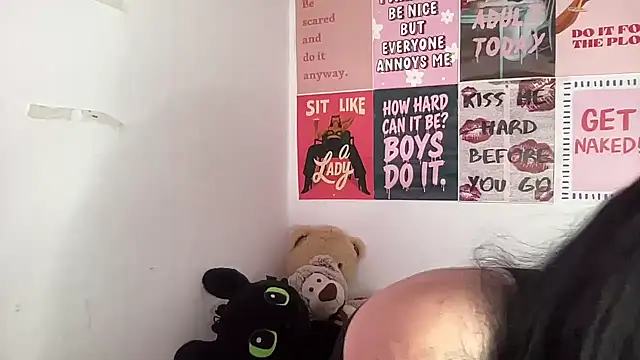 YorkshireGirly Adlı Modelin Web Kamerası Şovu