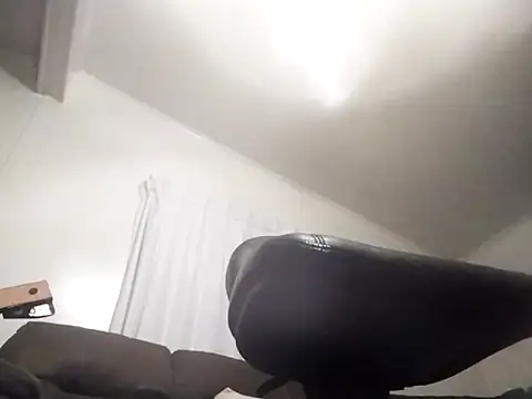 Big-ol-Hot-Rod: διαδικτυακό σόου στην κάμερα