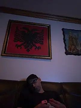 hailzeffn লাইভ XXX চ্যাট