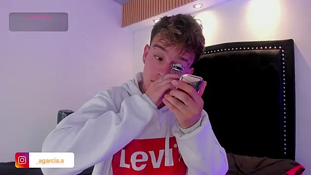 LiamWildx20 – webcam-show