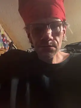 johnyupinya's Webcam Show