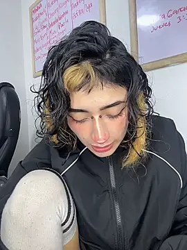 Chat XXX ao vivo de baby_akuma