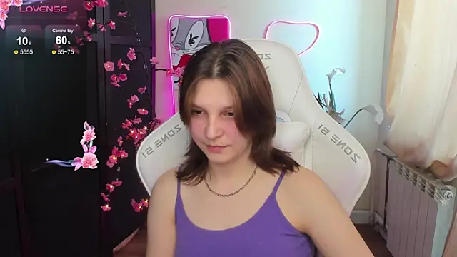 AudreyyKim élő XXX-chatje