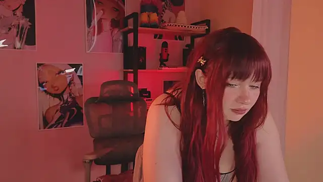 Chat +18 de carolina_elf ao vivo