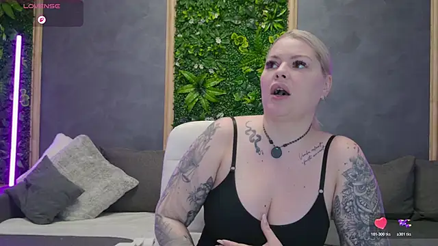 Živý XXX chat Issa_Jo