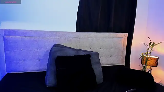 Show Webcam de Stormi_Canniggia