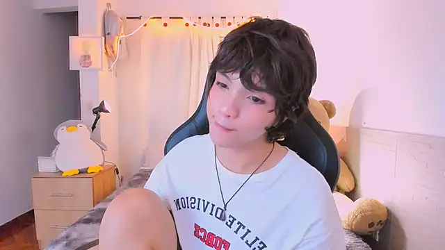 Sweet_Allan 即時 XXX 聊天