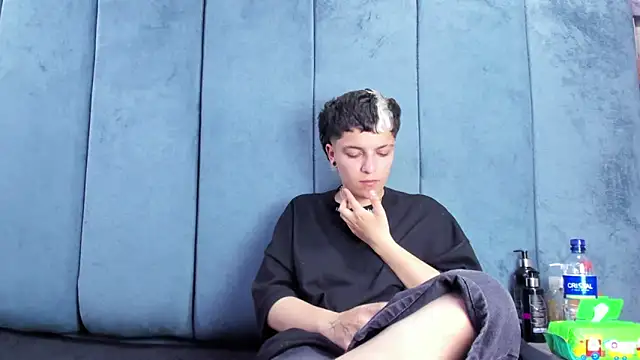 Megan_Thompson_ Obrolan Langsung XXX