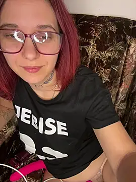 jebise23 élő XXX-chatje