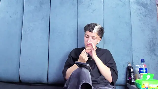 Chat XXX en directo de Megan_Thompson_