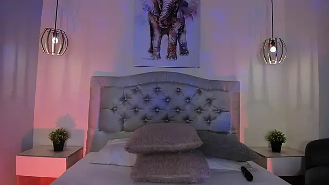 Chat XXX en directo de ayshel__