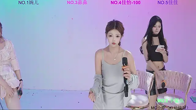 STY-0089 Chat XXX in diretta