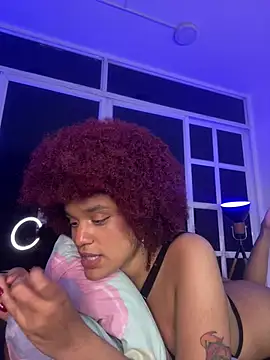 loladupont Adlı Modelin Canlı XXX Sohbeti