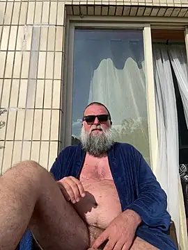 Noitelivren Live XXX chat