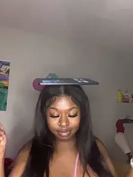 Czat XXX na żywo – TinyBlazian901