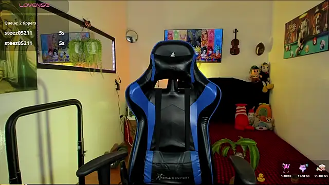 Damian_latinxxx Show in webcam