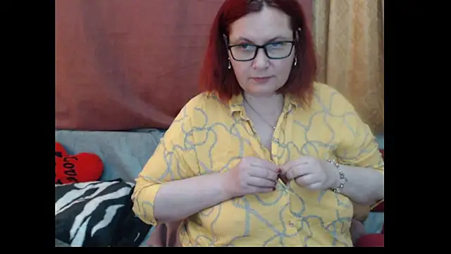 PlayfullMature 网络视讯表演