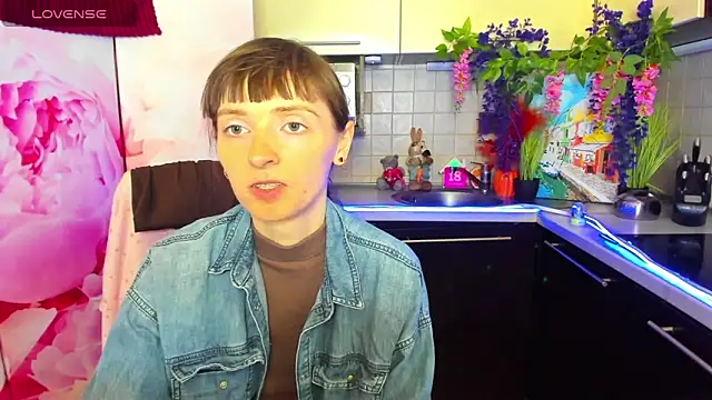 دردشة TayanaJons الجنسية المباشرة