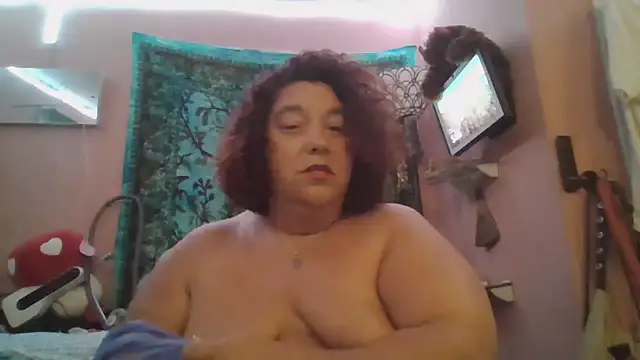 lil-gemini-hippy's Live XXX Chat