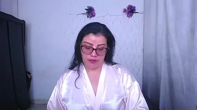 valeriasquirt's Live XXX Chat