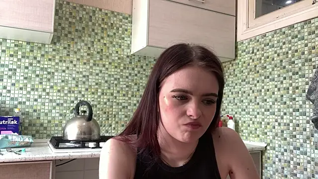 Chat XXX ao vivo de KikiAmino