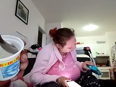 دردشة Jahudka47 الجنسية المباشرة