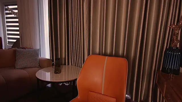 แชท XXX สดของ Excitease_