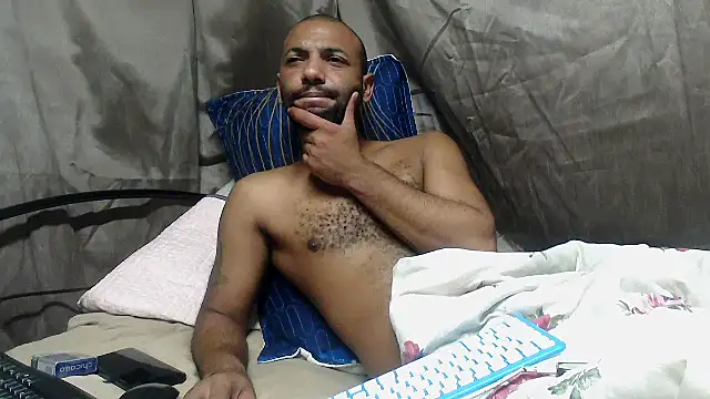 Camodick লাইভ XXX চ্যাট