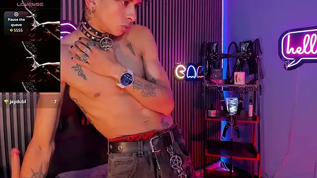 Онлайн чат XXX Maximoking26