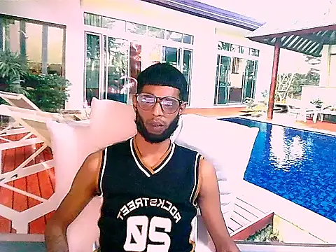 CharmingIndian1 网络视讯表演