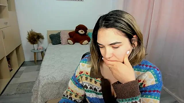 XXX chat uživo modela AlexaJuly