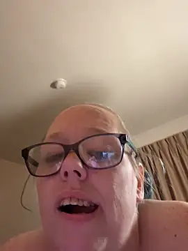 25clouds live XXX chat