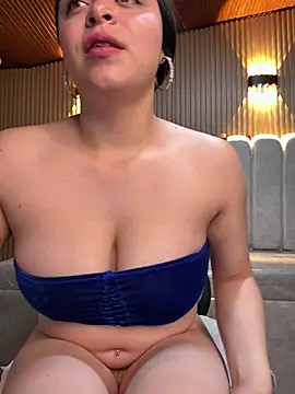 Cute_Angell_ লাইভ XXX চ্যাট