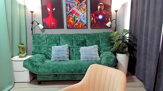 Pertunjukan Kamera Web MichelleOrtis