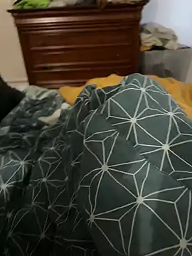 Damien40160n Webbikameraesitys