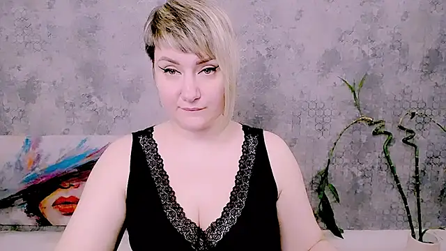 Czat XXX na żywo – Djullia