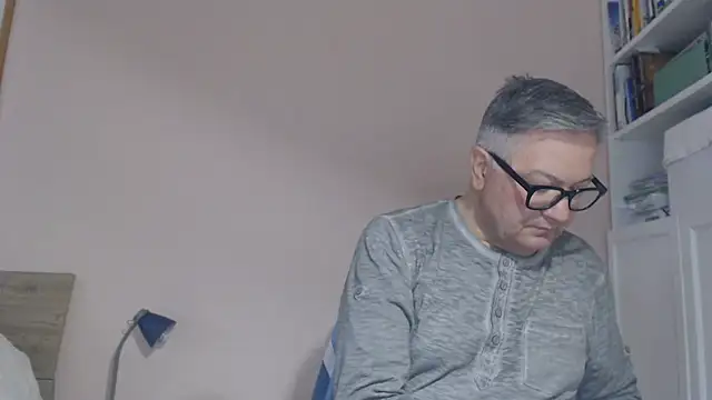 YOU6me 在線直播表演